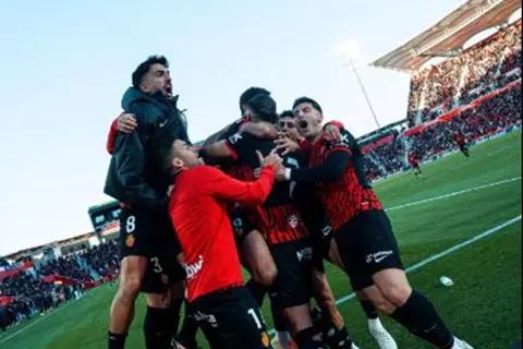 الدوري الإسباني.. ريال مايوركا يفوز على إسبانيول.. وألونسو يقود فيجو لفوز صعب ضد بلد الوليد 